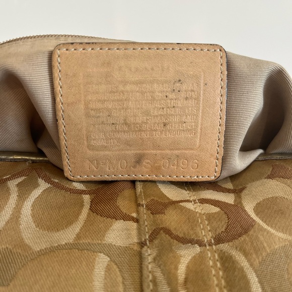 Large Coach Handbag - Picture 6 of 9